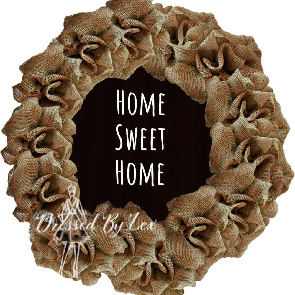 HOME SWEET HOME Wreath Black with White letters